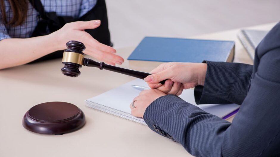 When is the Right Time to Hire a Workers' Compensation Lawyer?